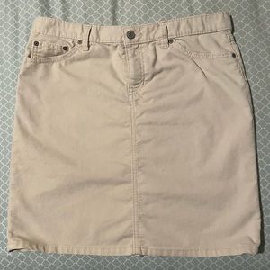 GAP limited edition corduroy off-white skirt with back slit